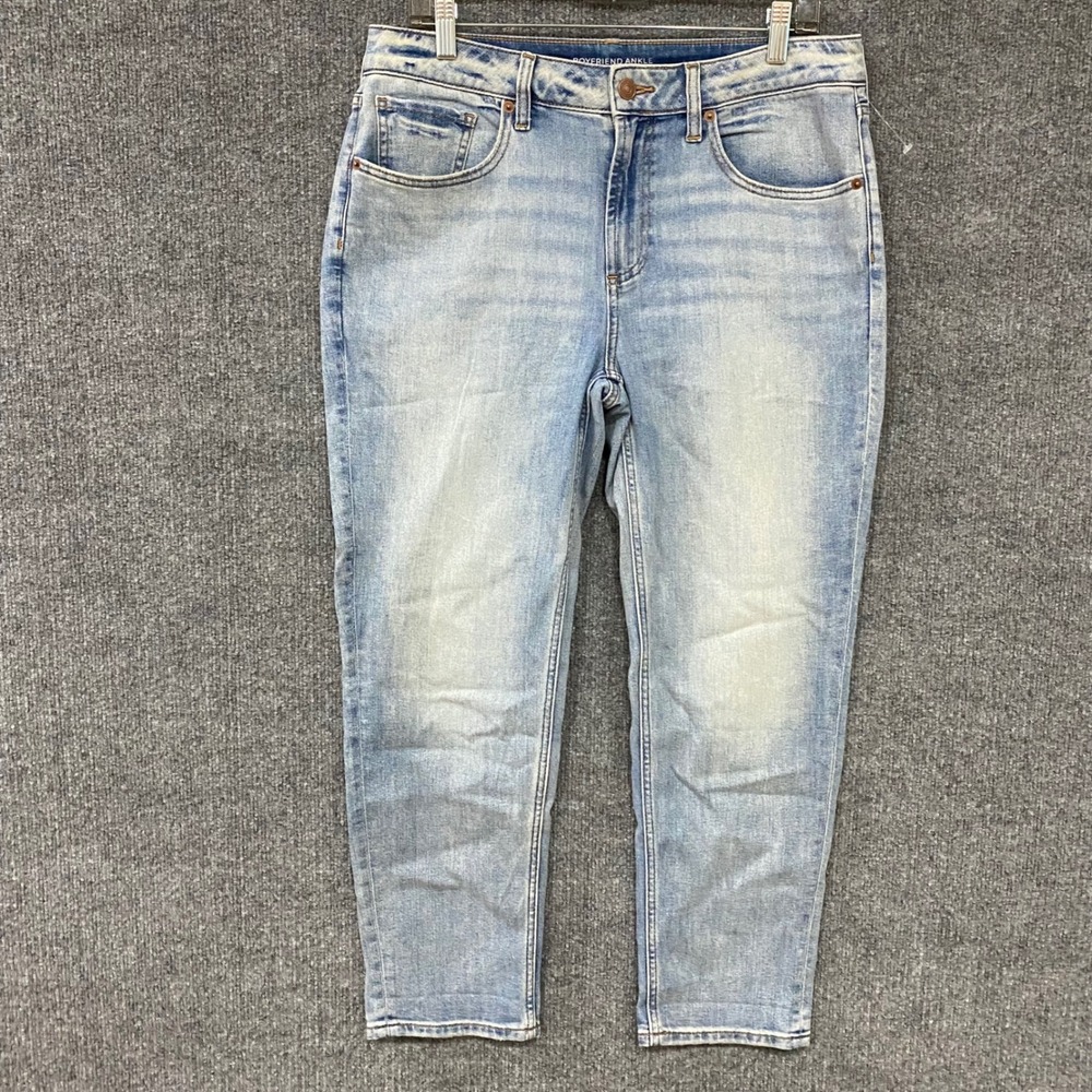 Chico's Boyfriend Ankle Jeans Light Wash Denim Size 0.5R US 6R 570310390